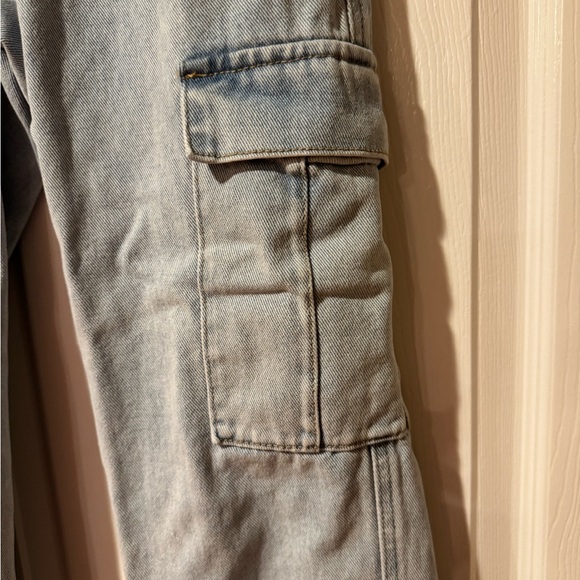 Women’s PacSun Light Blue Cargo Jeans - Picture 5 of 11